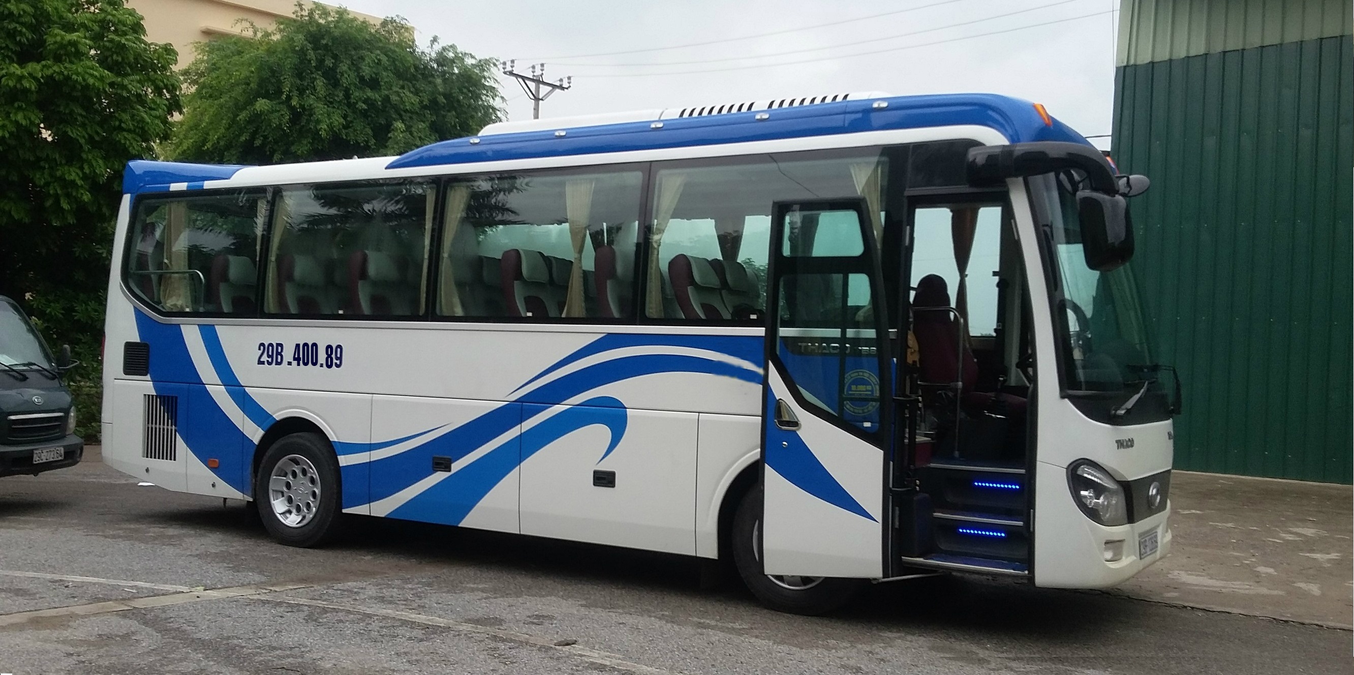 Xe 35 chỗ - Thaco Town